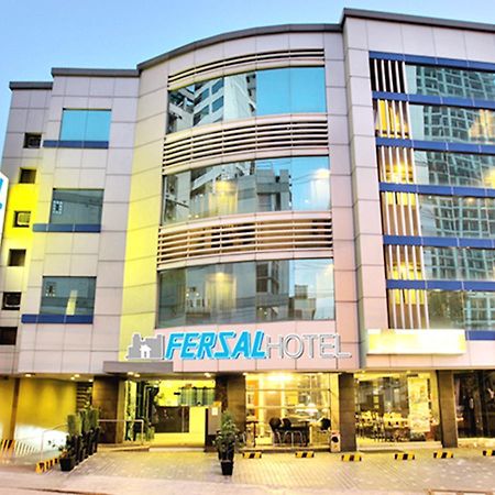 Fersal Hotel Neptune Makati San Pedro Makati Exterior foto