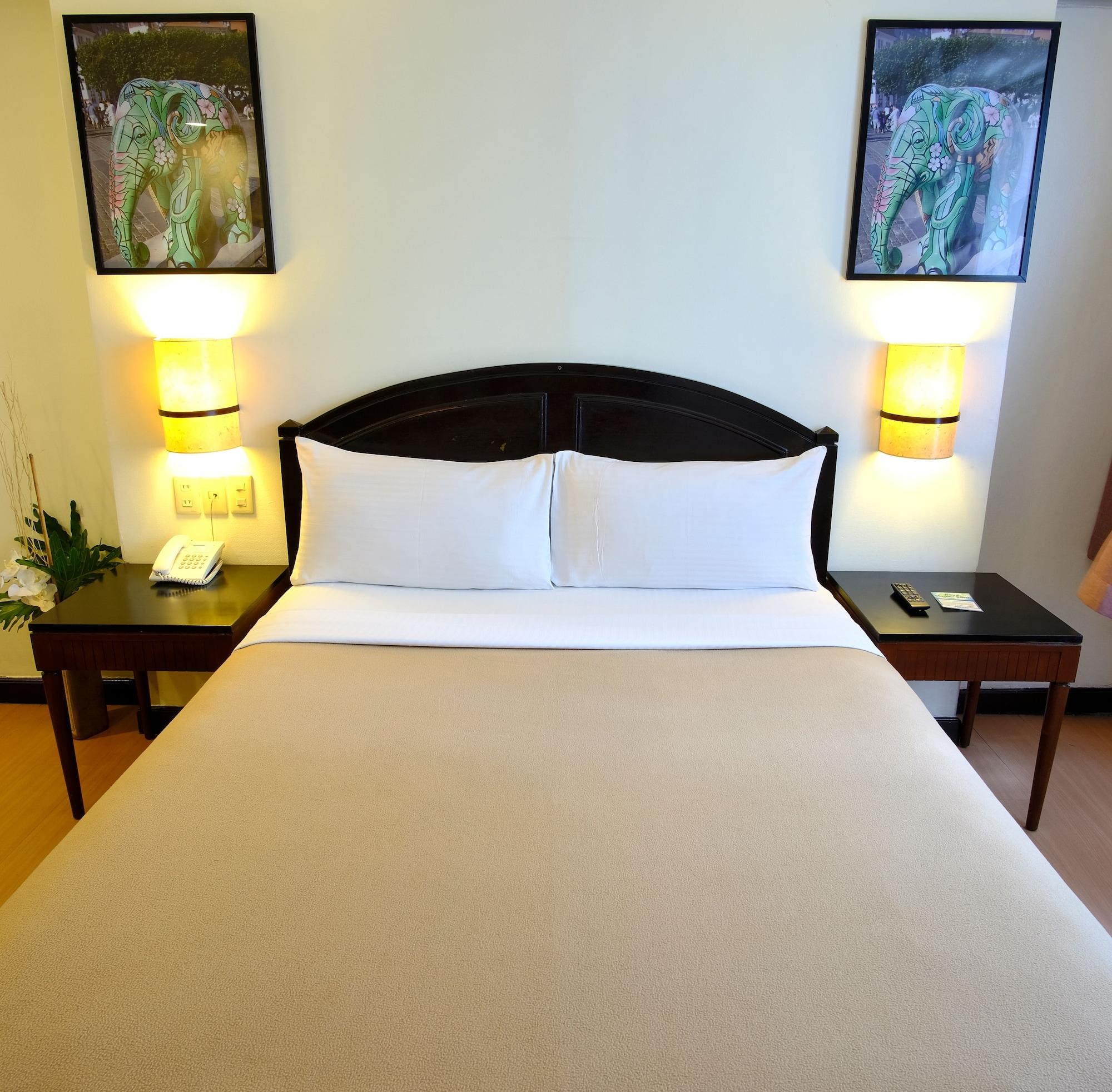 Fersal Hotel Neptune Makati San Pedro Makati Exterior foto