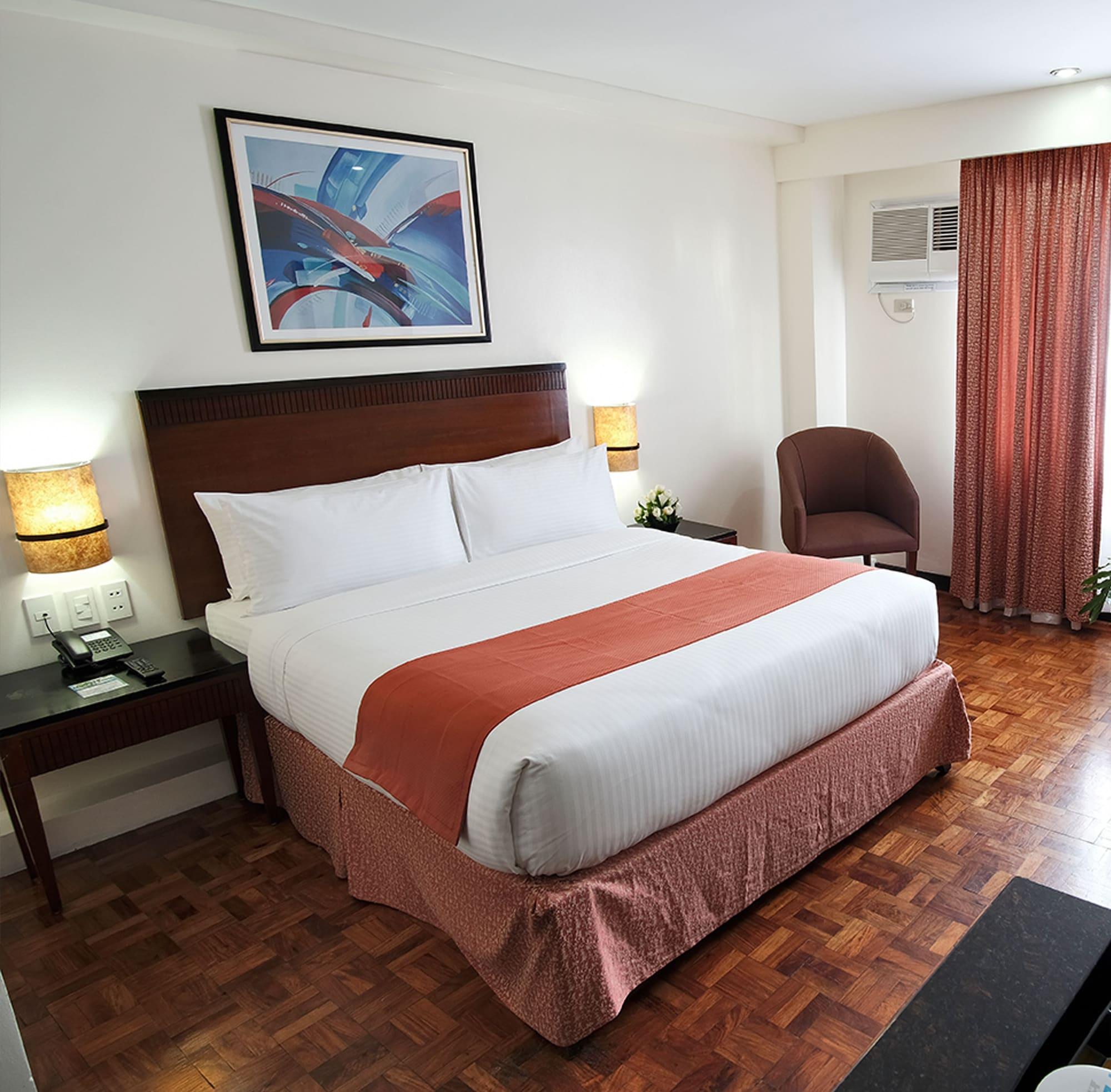 Fersal Hotel Neptune Makati San Pedro Makati Exterior foto