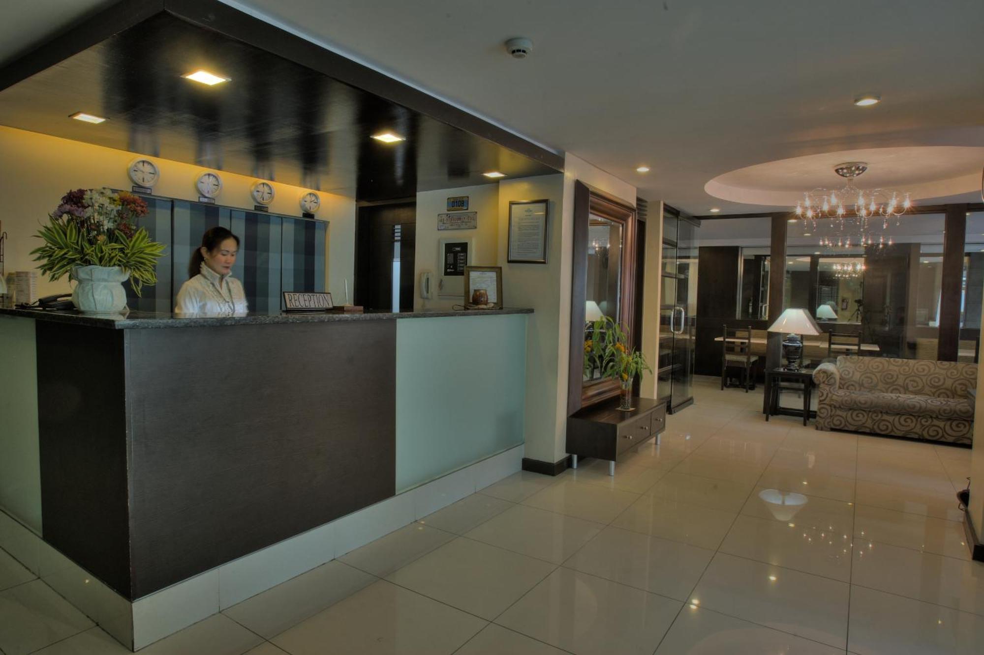 Fersal Hotel Neptune Makati San Pedro Makati Exterior foto